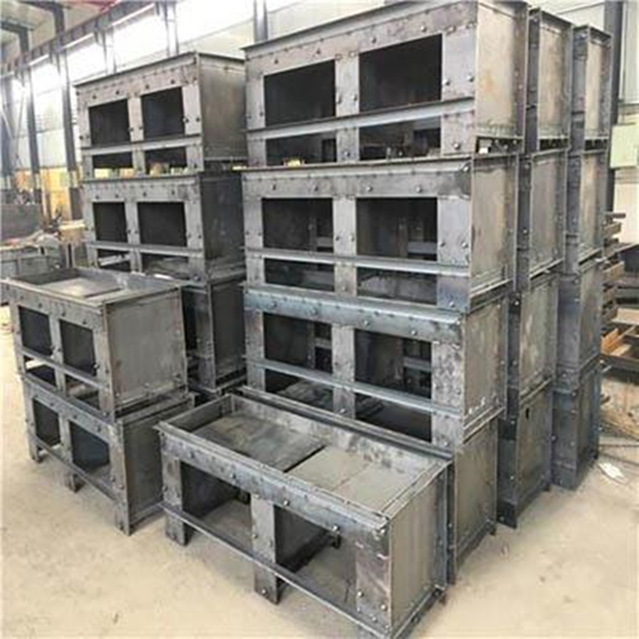 1693368091967562.jpg 电缆沟模具3.jpg